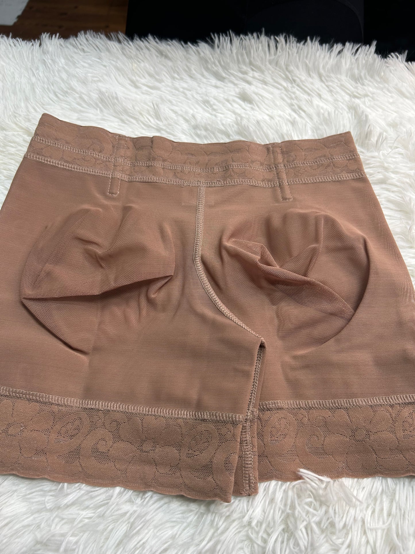 Short rubí